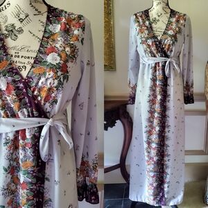 Vintage Boho Lavender Floral Peignoir Robe